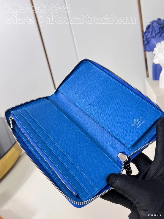 VUITTON LOUIS WALLET-10*20*2 ZIPPY cm 0410